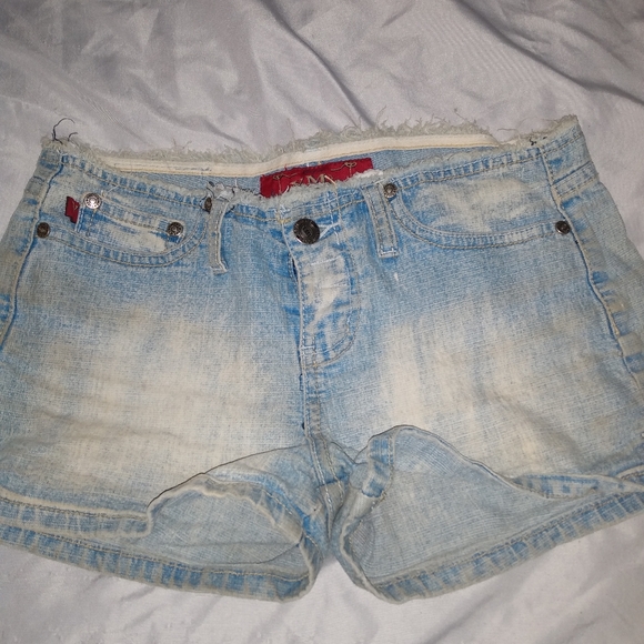 YMI jean shorts size 3 - Picture 1 of 3